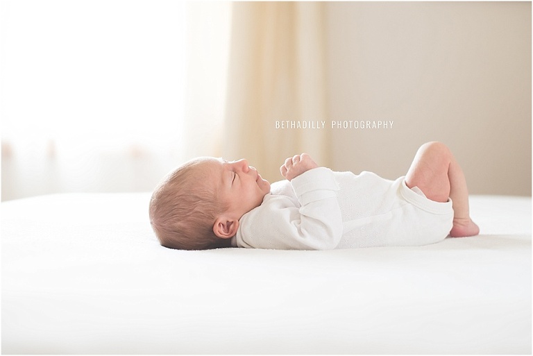Newborn Photo Session: How To Dress Your Baby | bethadilly photography