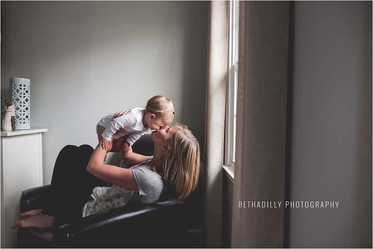 Creating Connection : 7 Ways To Create Photos That Connect With Your Viewer | Bethadilly Photography