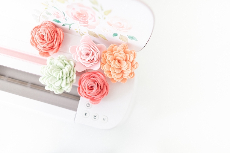 Felt Flowers With A Cricut Maker : My First Time Making Them! | www.bethadilly.com