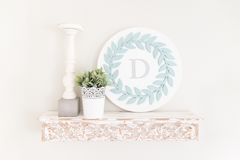 Cricut Joy Farmhouse Decor | www.bethadilly.com