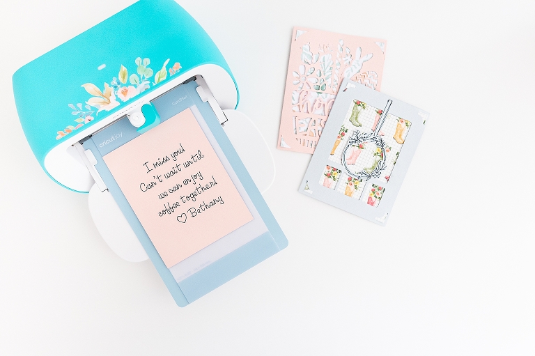 How To Write Text Inside Cricut Joy Cards | www.bethadilly.com