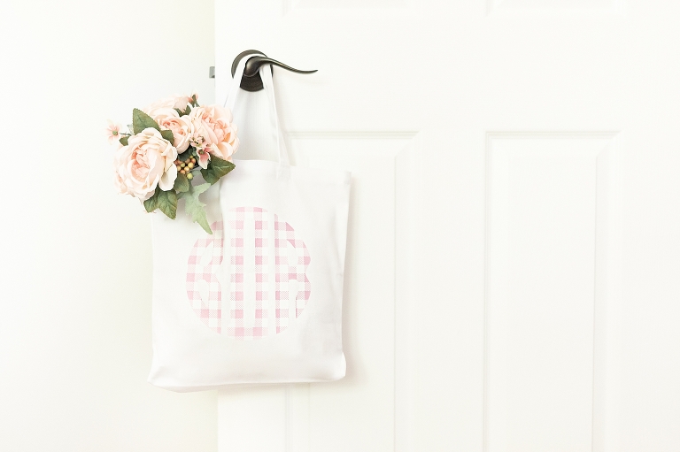 Patterned HTV Tote Bag : Beginner Friendly! | www.bethadilly.com