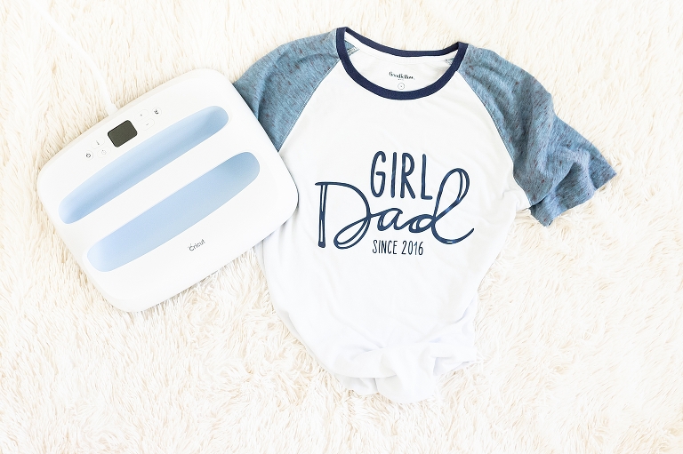 How To Personalize a Shirt with Cricut | www.bethadilly.com