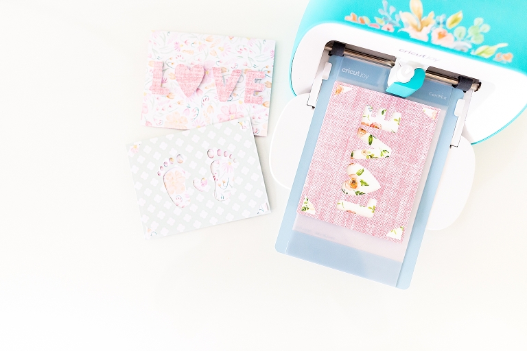 How To Make Your Own Cricut Joy Cards | www.bethadilly.com