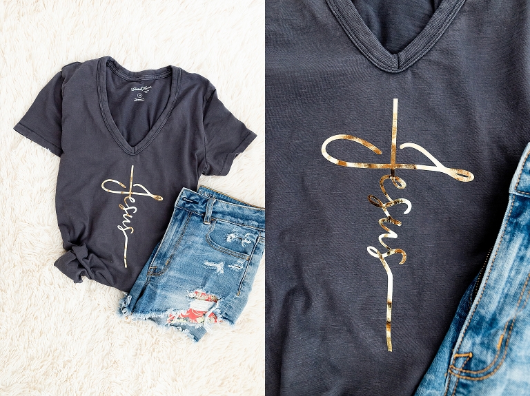 Cricut Foil Iron On : How To Make a Shirt With Foil Iron On | www.bethadilly.com